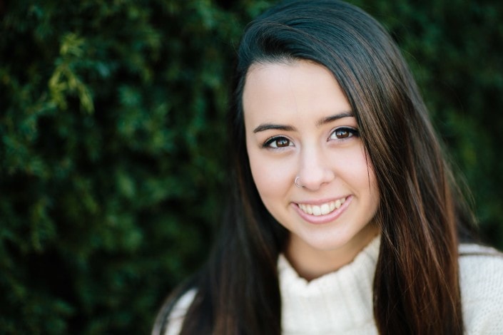 alyssa's headshot photo in vancouver