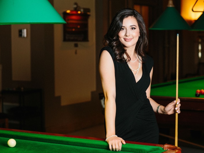 elle's portrait in downtown vancouver