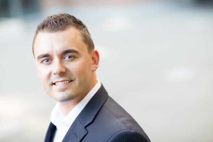 male headshot vancouver