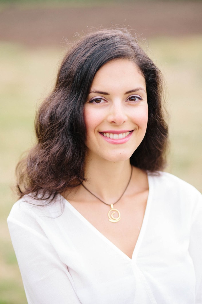 mitra's headshot at ubc