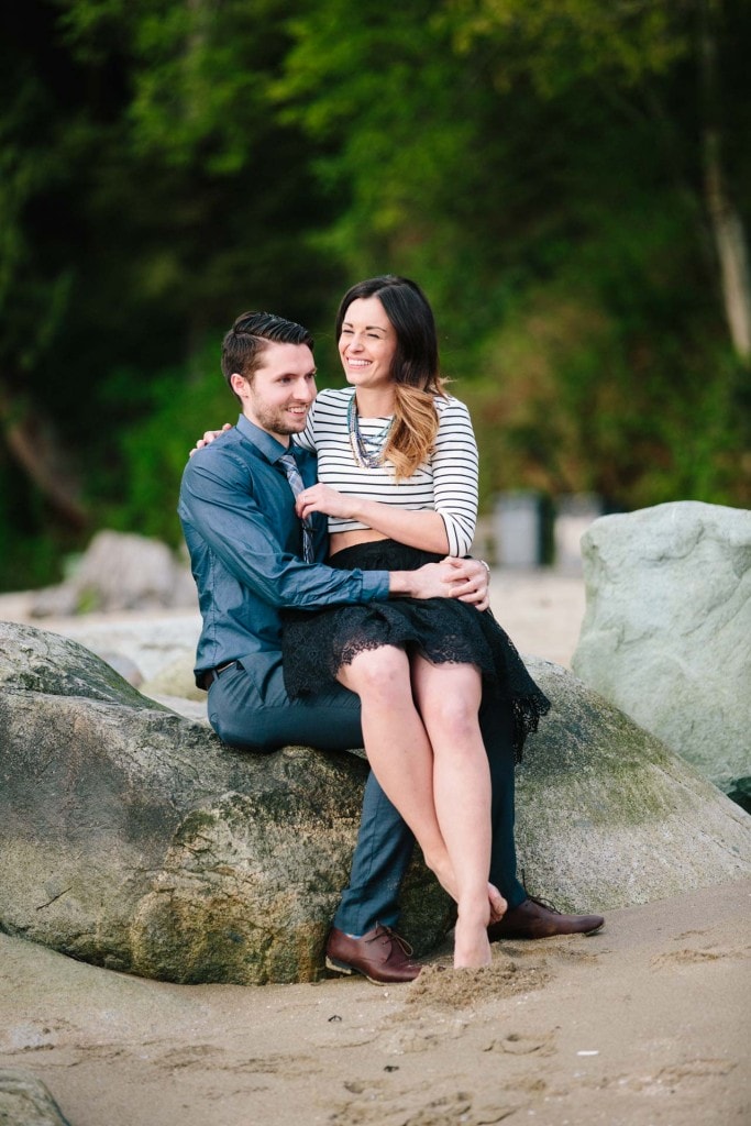 joel & caitlin's stanley park third beach engagement
