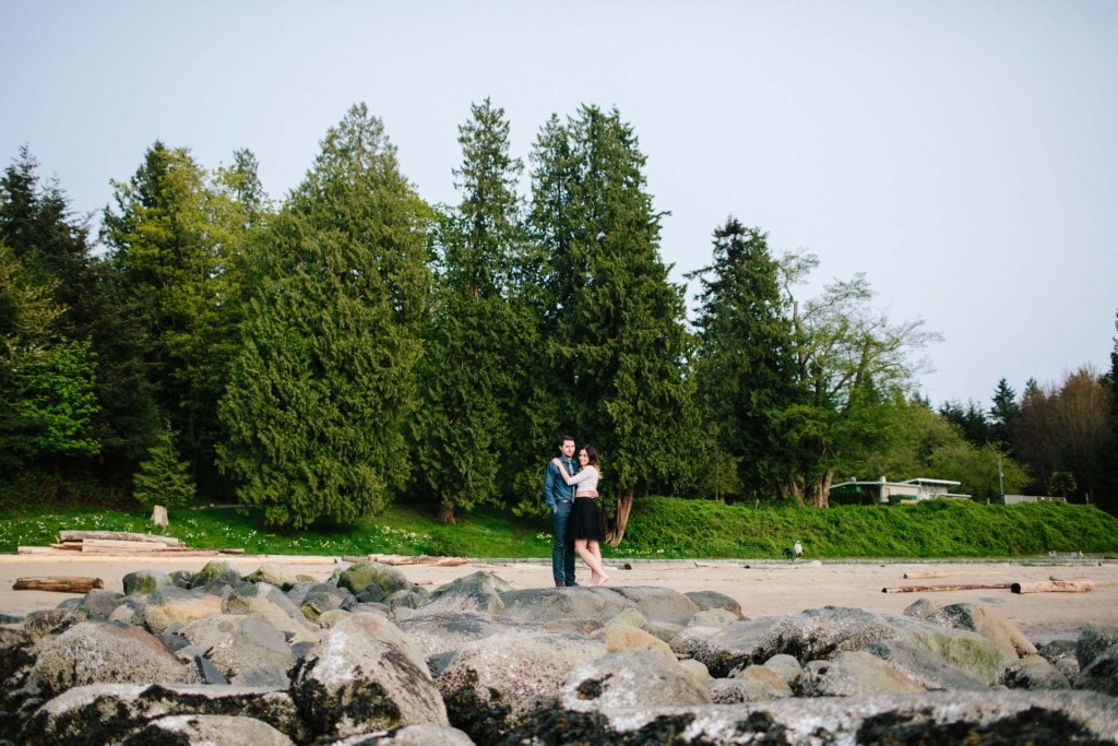 joel & caitlin's stanley park third beach engagement
