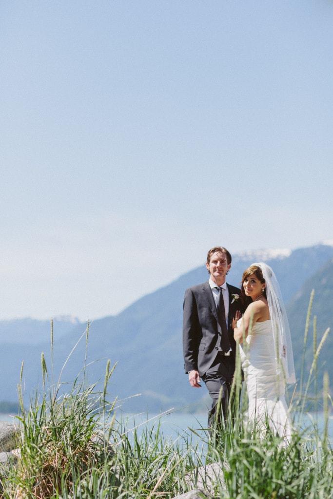 furry creek wedding photos by the beach