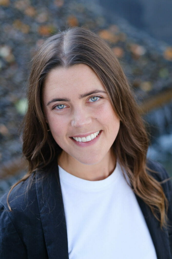 natural female business headshot for linkedin in Vancouver