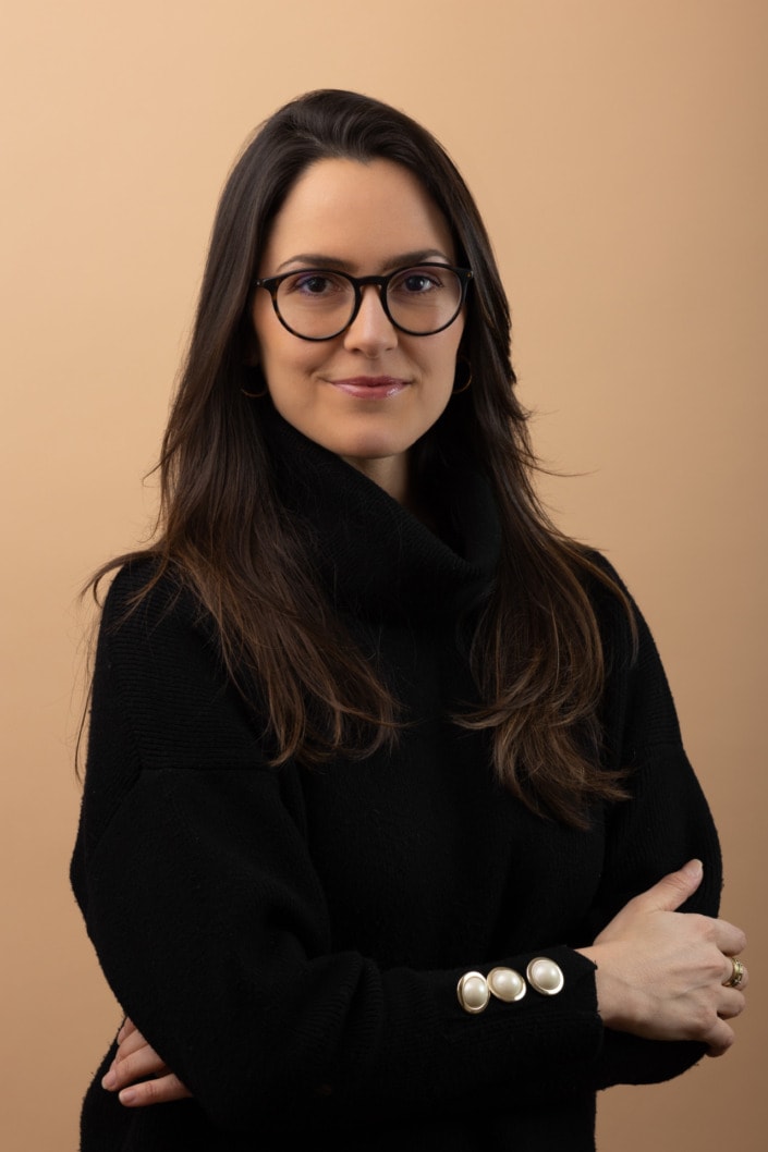 vancouver studio headshot woman