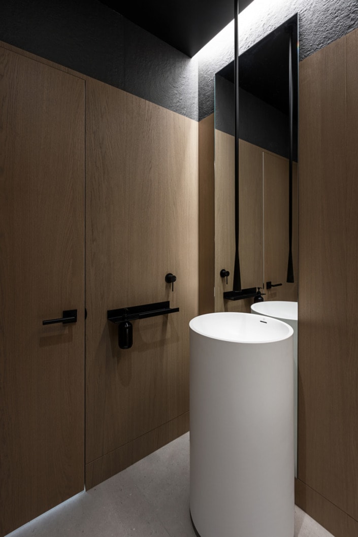 architectural interior photography of powder room in vancouver residential home