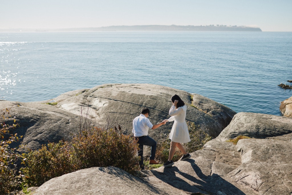vancouver engagement photographer lighthouse park lookout
